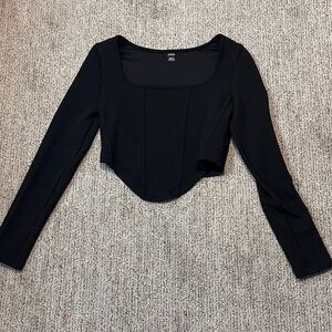SHEIN Black Long Sleeve Crop Top